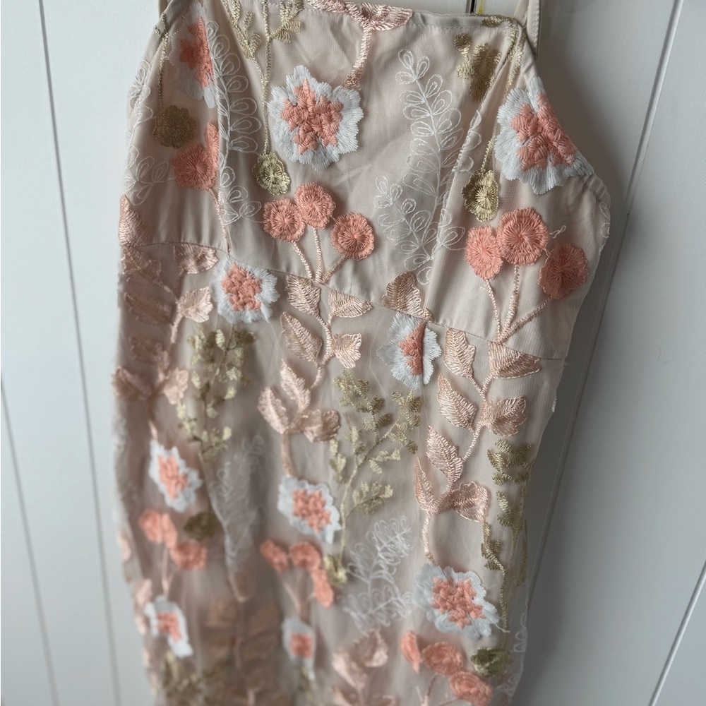 Shein Curve Peach/Blush Floral Embroidery 0XL Whimsy - Picture 4 of 7